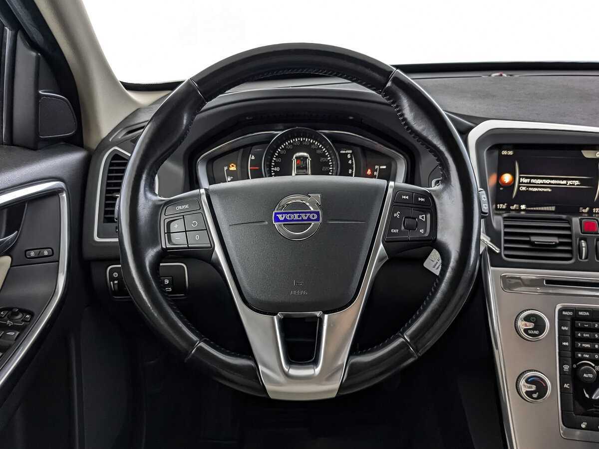 Купить Volvo XC60 с пробегом. Фото: #17