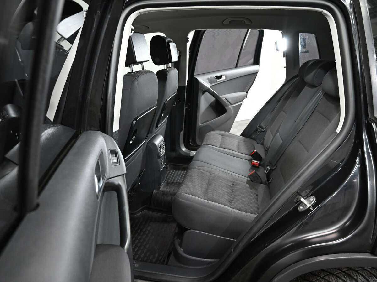 Купить Volkswagen Tiguan с пробегом. Фото: #5