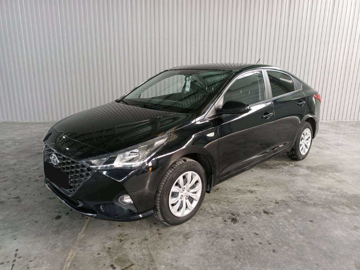 Купить Hyundai Solaris с пробегом. Фото: #0
