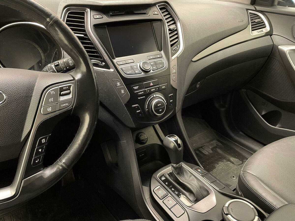 Купить Hyundai Santa Fe с пробегом. Фото: #20