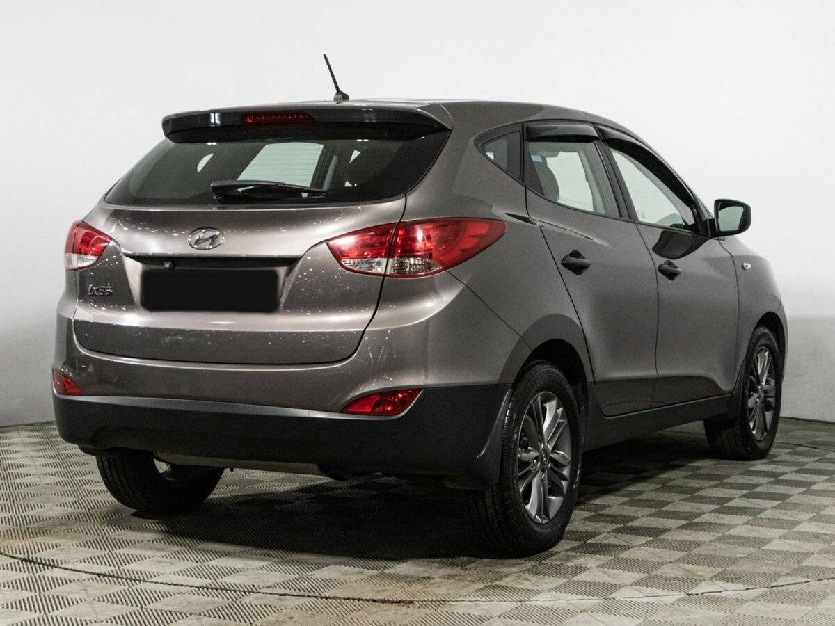 Купить Hyundai ix35 с пробегом. Фото: #4