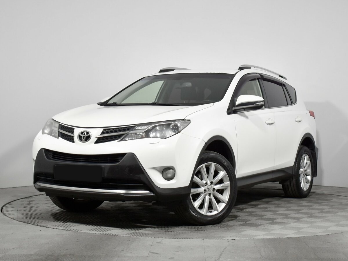Купить Toyota RAV4 с пробегом. Посмотреть фото