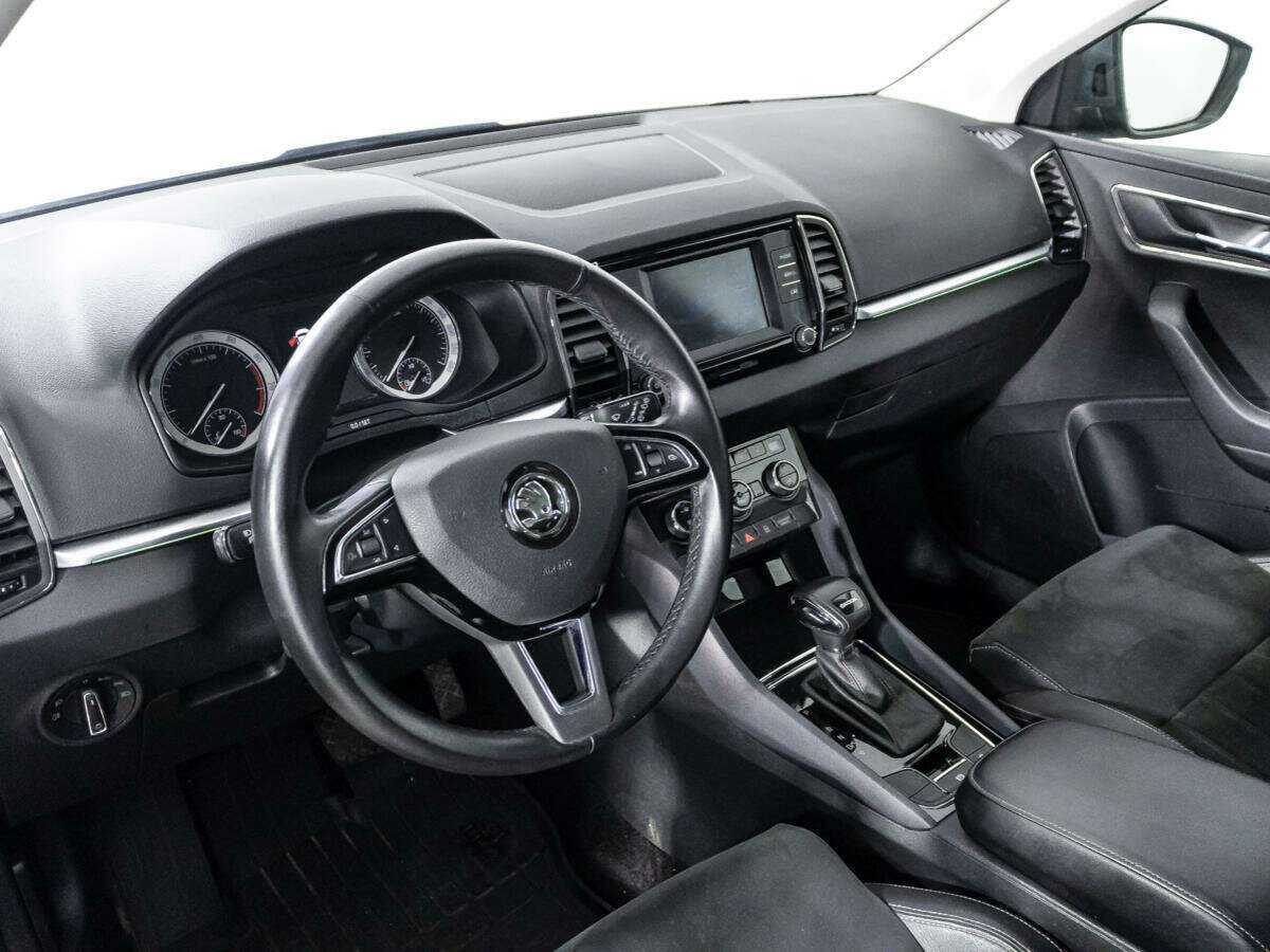 Купить Skoda Karoq с пробегом. Фото: #9