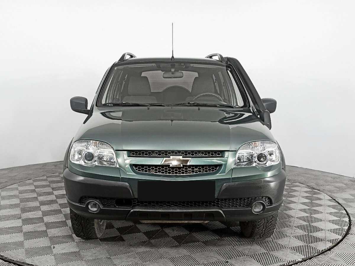 Купить Chevrolet Niva с пробегом. Фото: #1