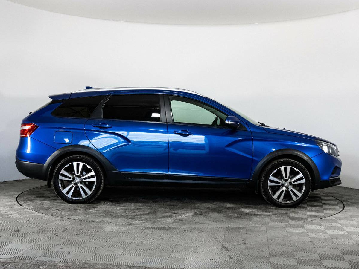 Купить Lada (ВАЗ) Vesta с пробегом. Фото: #3