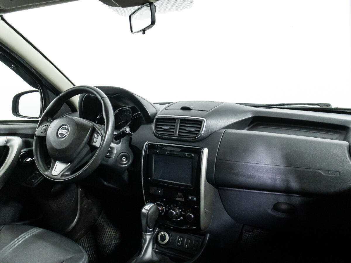 Купить Nissan Terrano с пробегом. Фото: #8