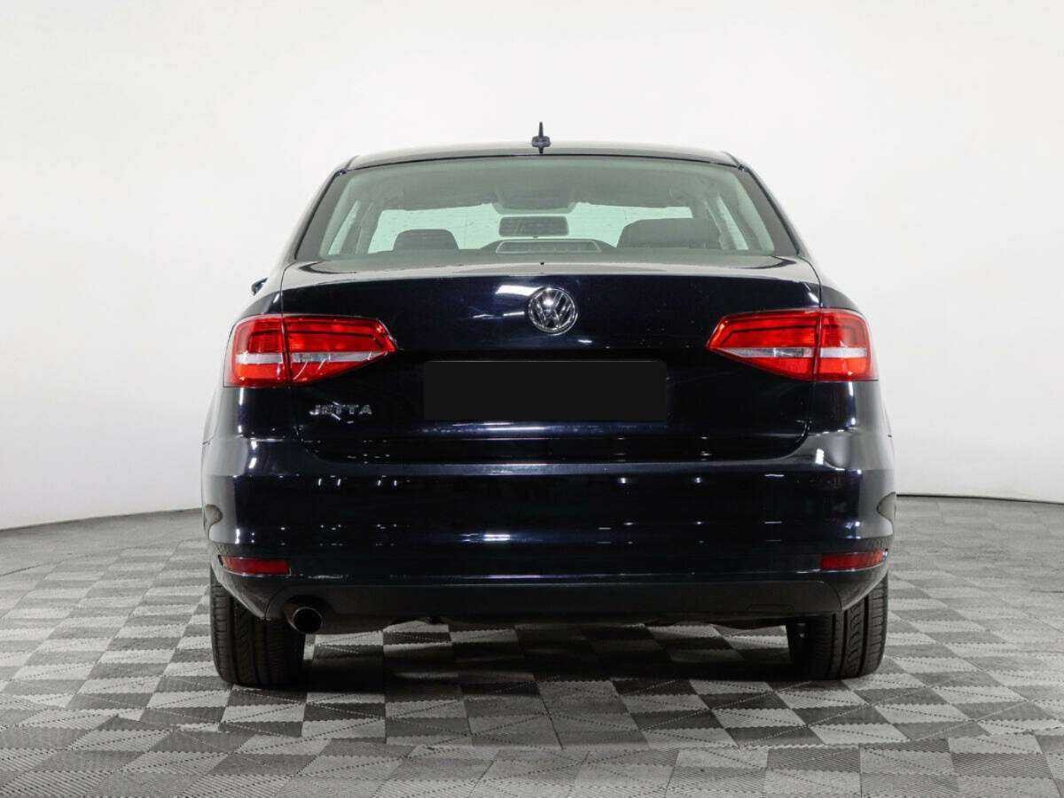 Купить Volkswagen Jetta с пробегом. Фото: #5