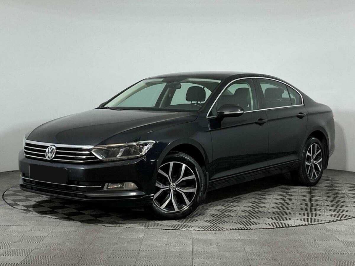 Купить Volkswagen Passat с пробегом. Посмотреть фото