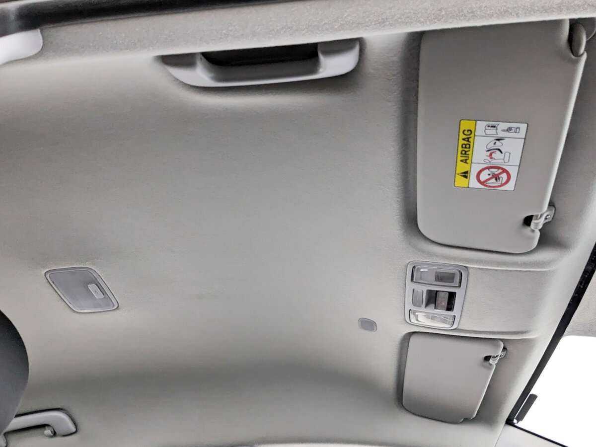Купить Hyundai Solaris с пробегом. Фото: #21