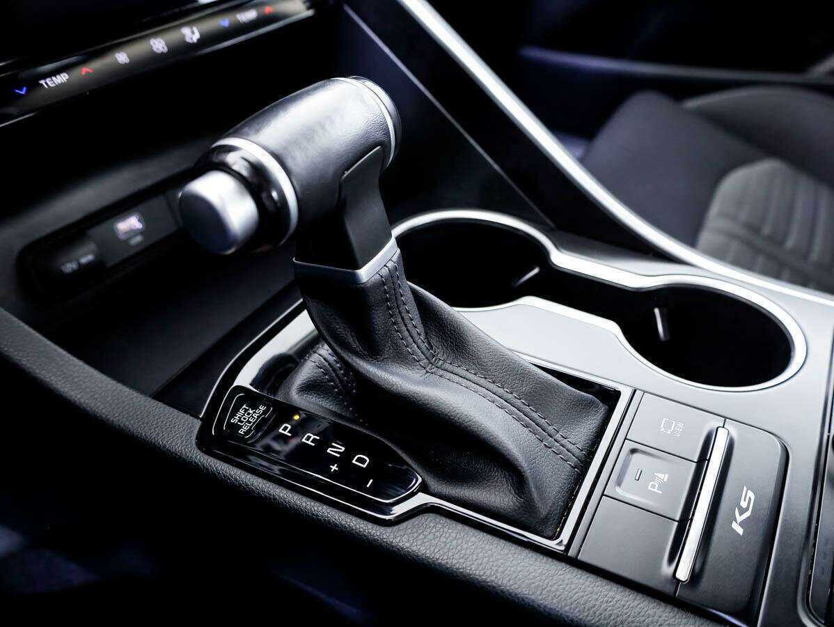 Купить Kia K5 с пробегом. Фото: #15