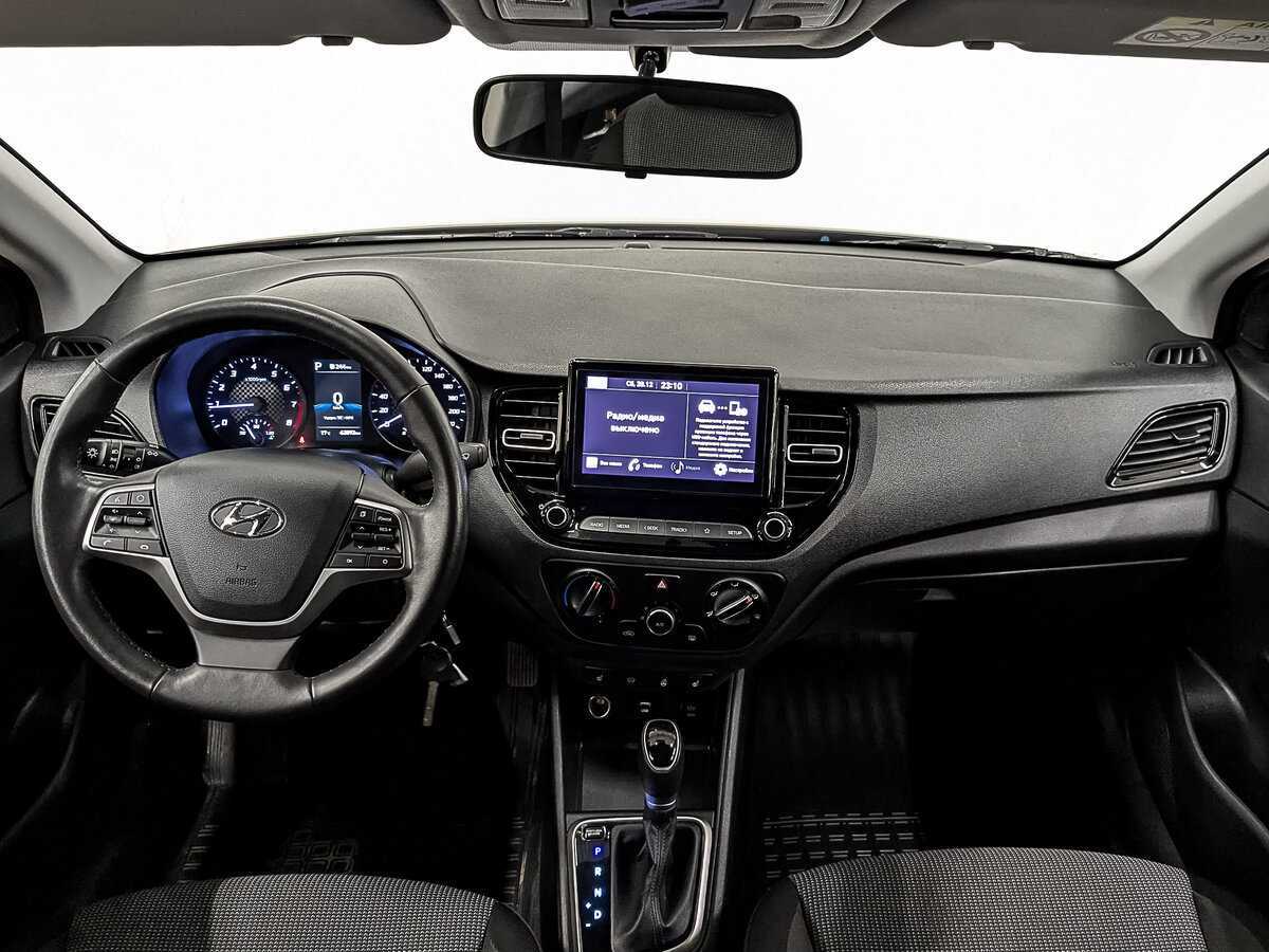 Купить Hyundai Solaris с пробегом. Фото: #13