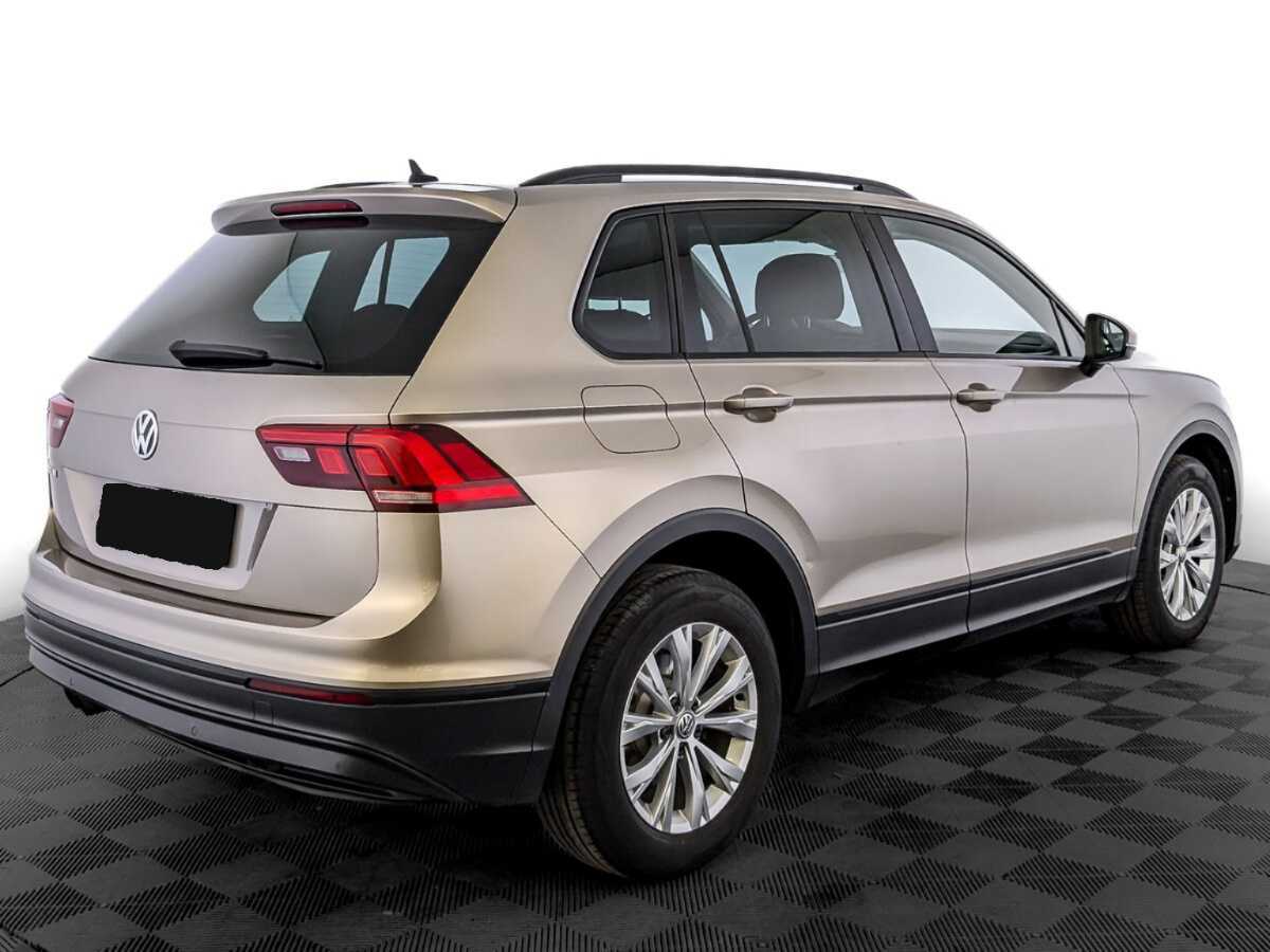 Купить Volkswagen Tiguan с пробегом. Фото: #4