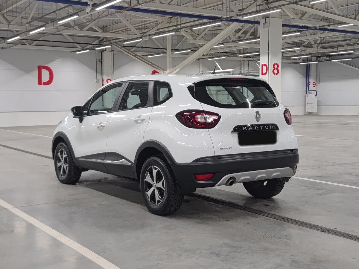 Купить Renault Kaptur с пробегом. Фото: #6
