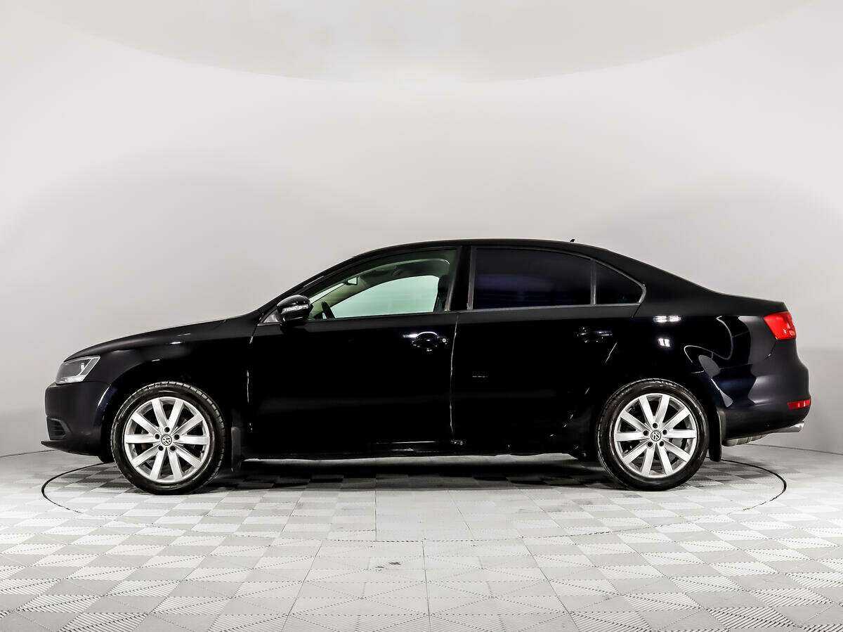 Купить Volkswagen Jetta с пробегом. Фото: #7