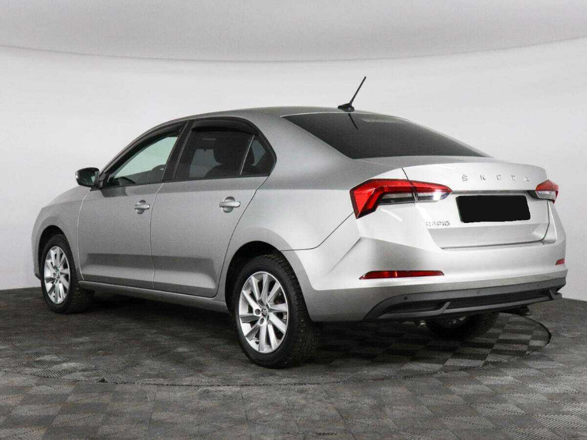 Купить Skoda Rapid с пробегом. Фото: #6