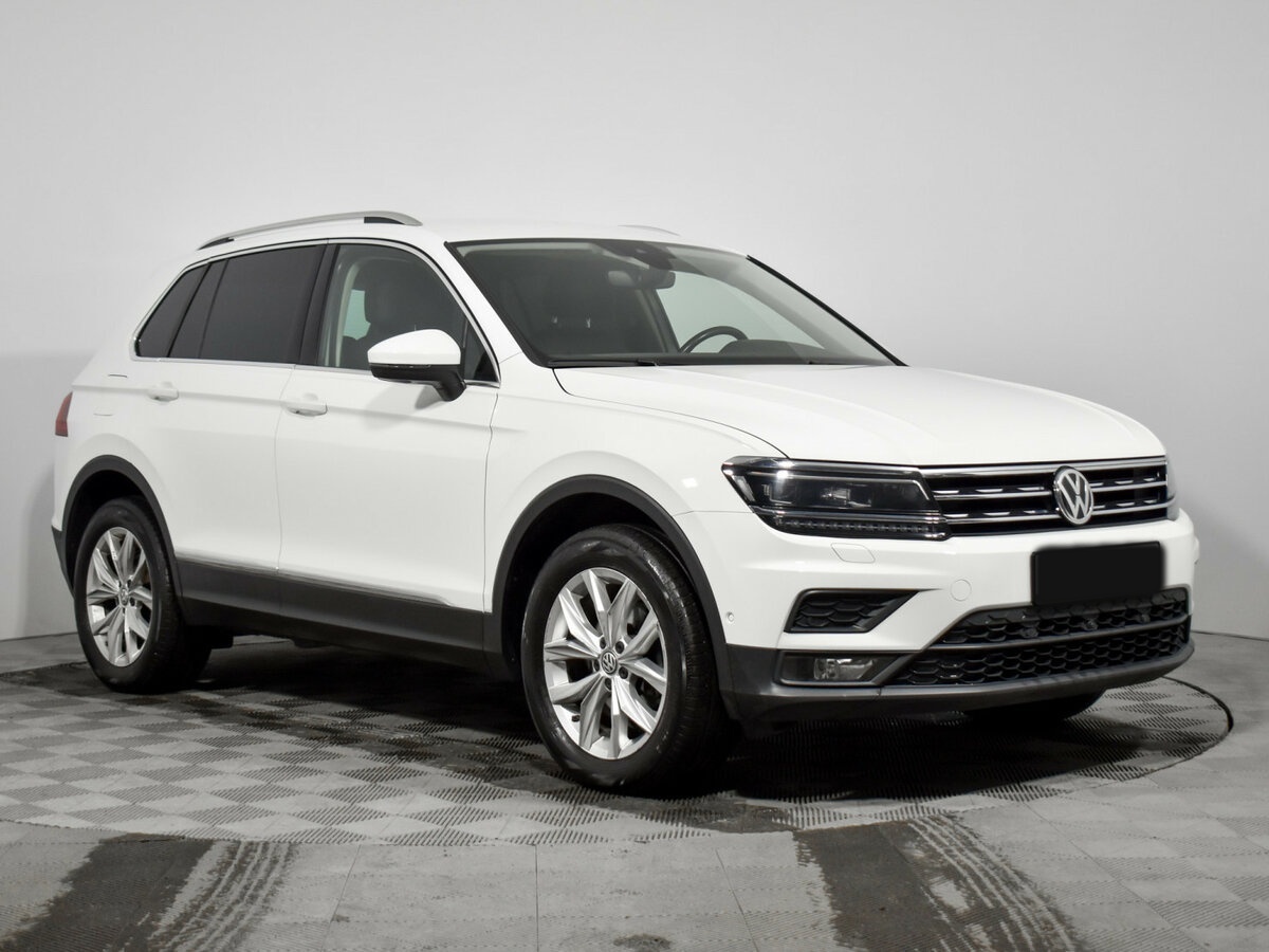 Купить Volkswagen Tiguan с пробегом. Фото: #2