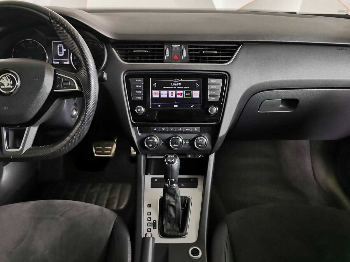 Купить Skoda Octavia с пробегом. Фото: #9