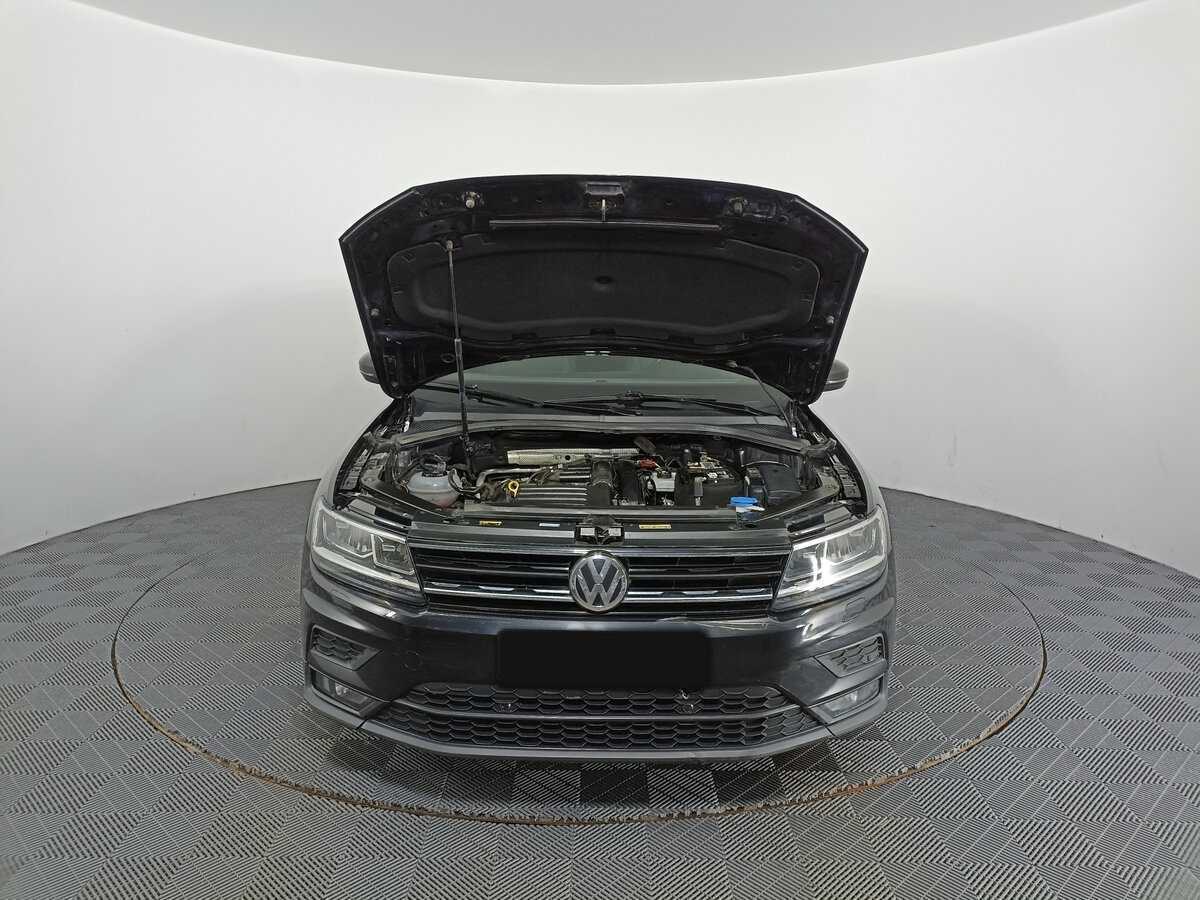 Купить Volkswagen Tiguan с пробегом. Фото: #8