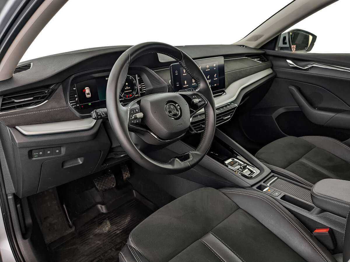 Купить Skoda Octavia с пробегом. Фото: #9