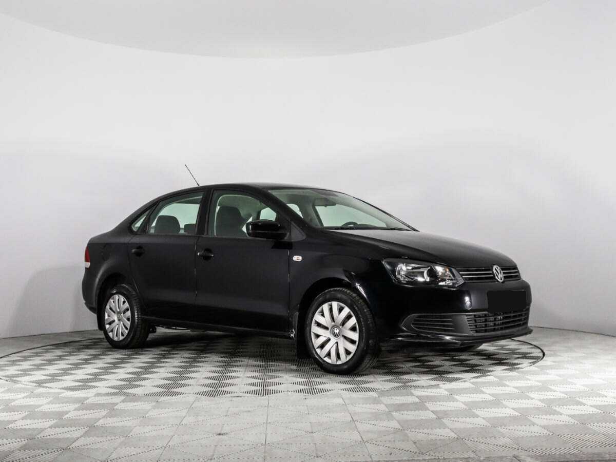 Купить Volkswagen Polo с пробегом. Фото: #2