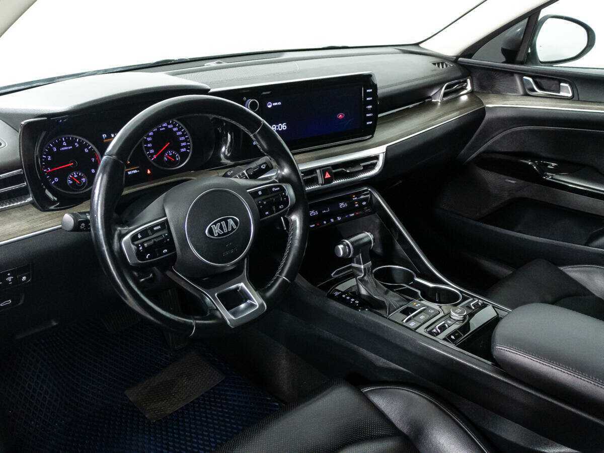 Купить Kia K5 с пробегом. Фото: #10