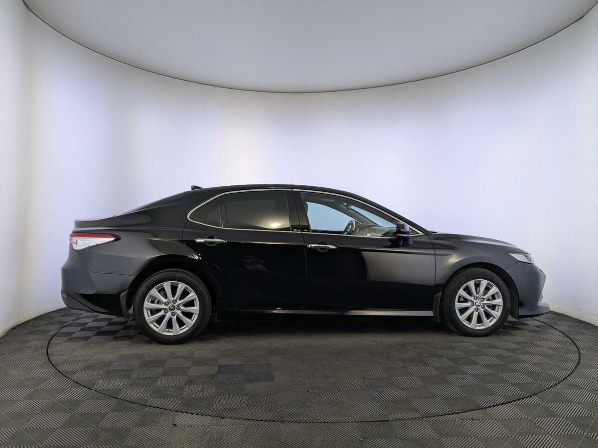 Купить Toyota Camry с пробегом. Фото: #3