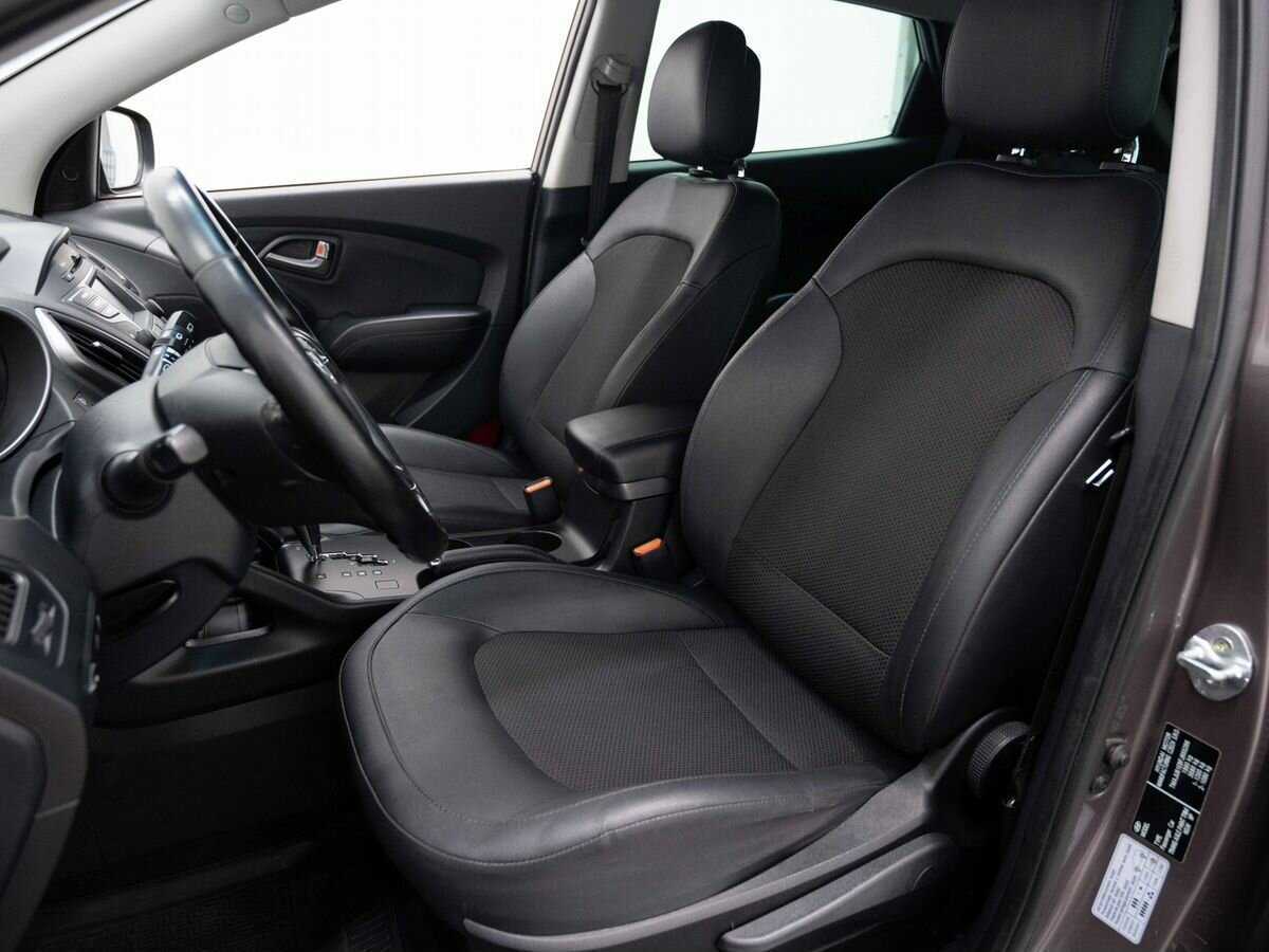 Купить Hyundai ix35 с пробегом. Фото: #7