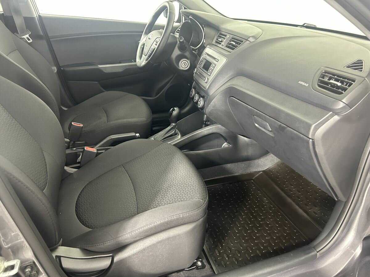 Купить Kia Rio с пробегом. Фото: #13