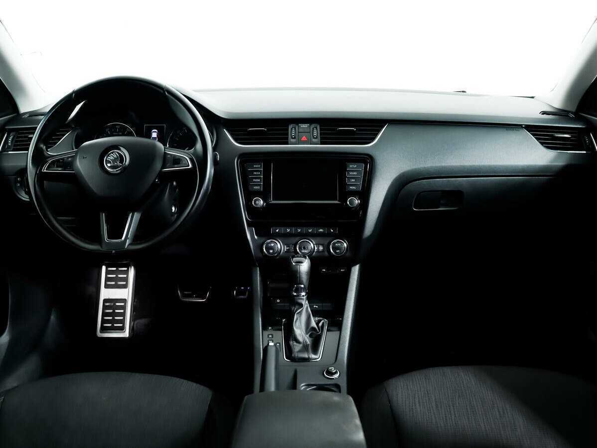 Купить Skoda Octavia с пробегом. Фото: #10