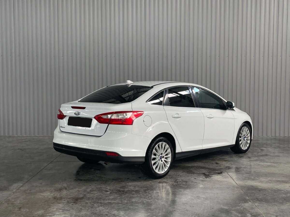Купить Ford Focus с пробегом. Фото: #4