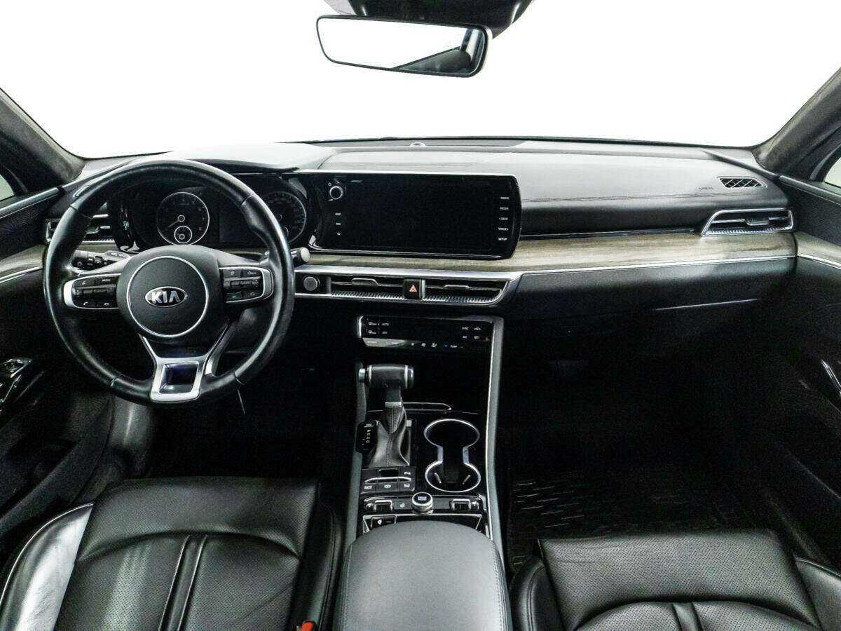 Купить Kia K5 с пробегом. Фото: #11