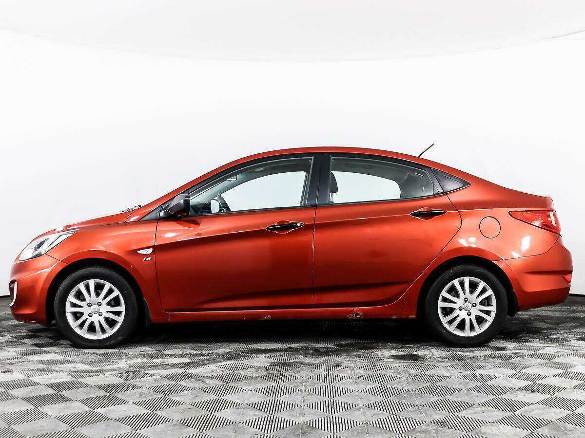 Купить Hyundai Solaris с пробегом. Фото: #6