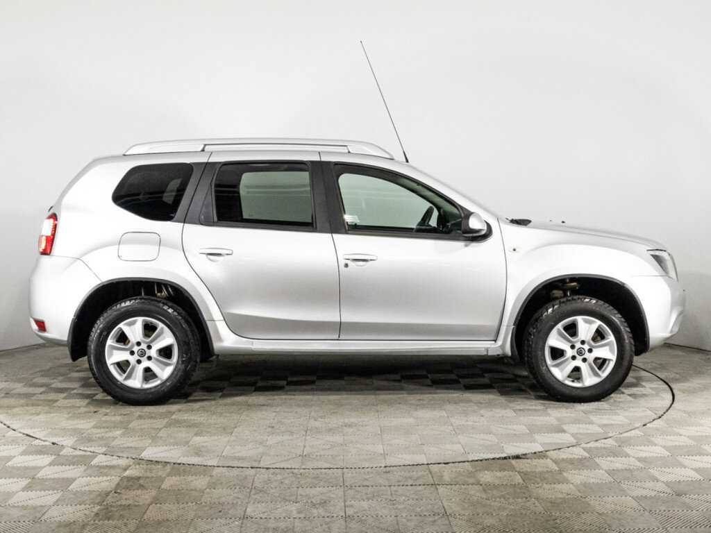 Купить Nissan Terrano с пробегом. Фото: #3