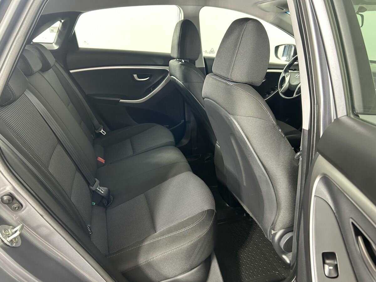 Купить Hyundai i30 с пробегом. Фото: #15