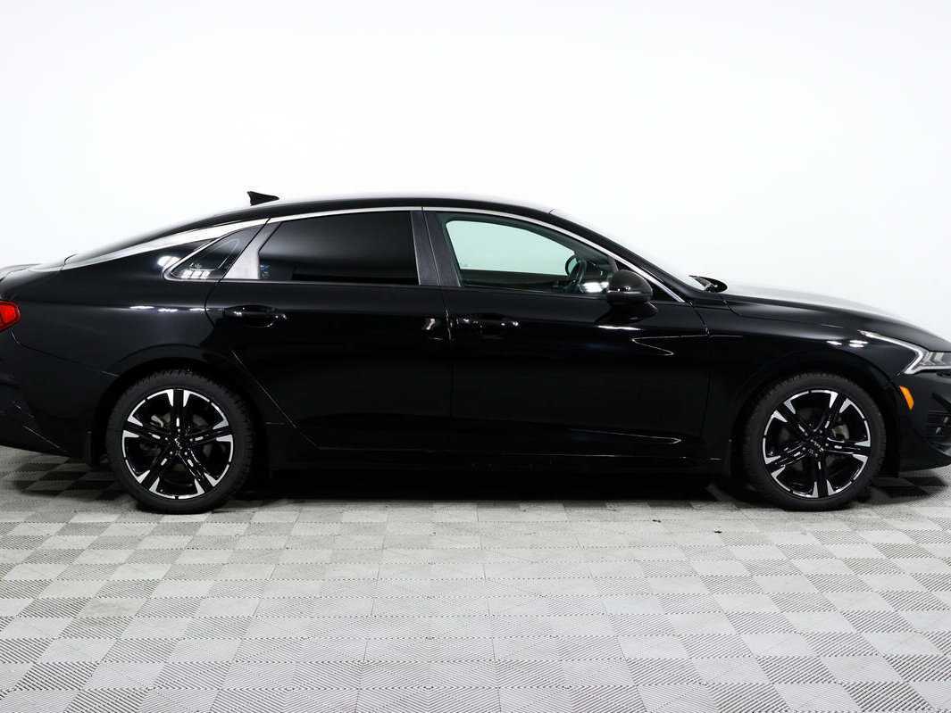 Купить Kia K5 с пробегом. Фото: #3