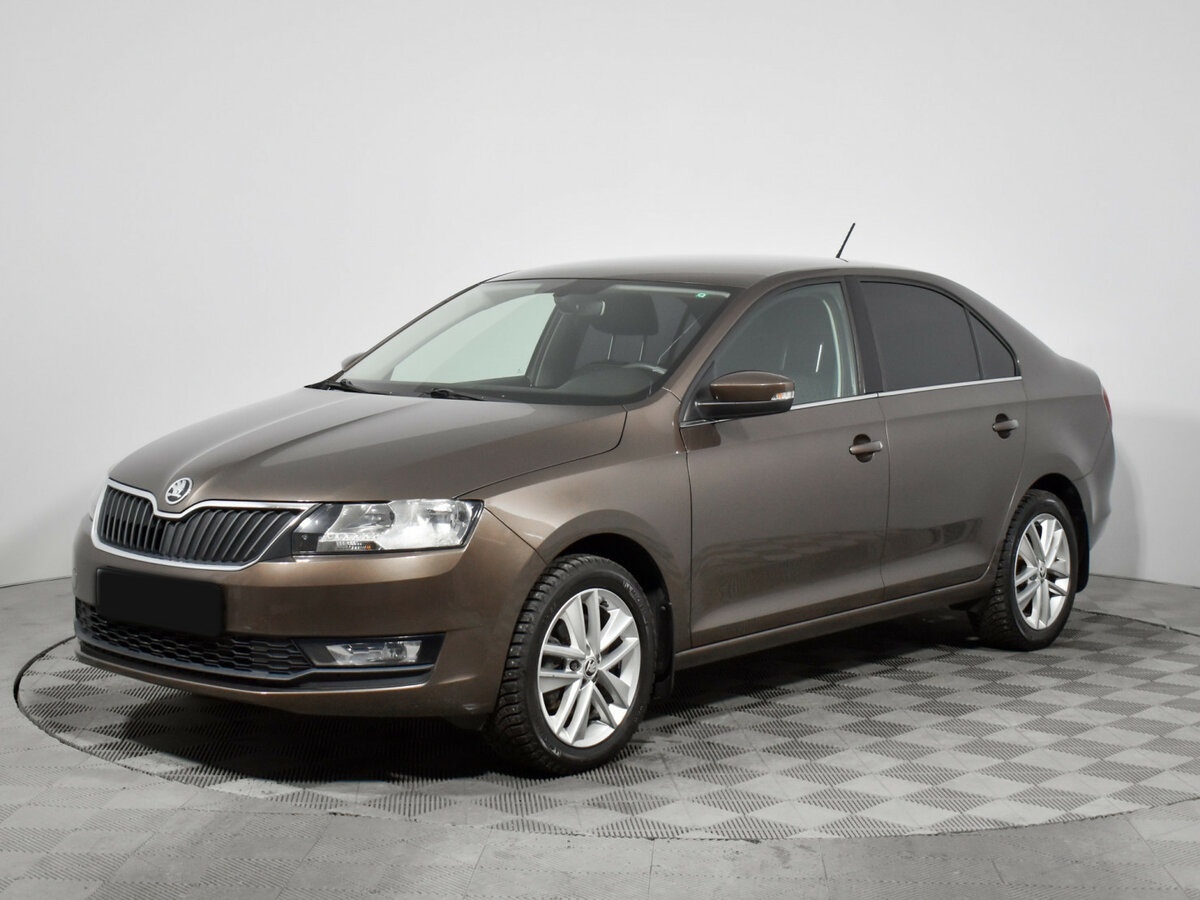 Купить Skoda Rapid с пробегом. Посмотреть фото