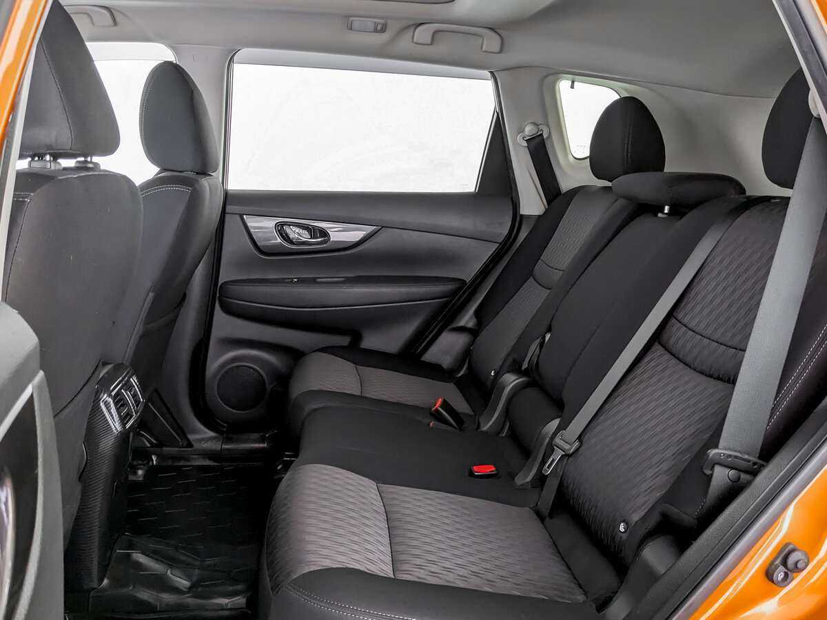 Купить Nissan X-Trail с пробегом. Фото: #9