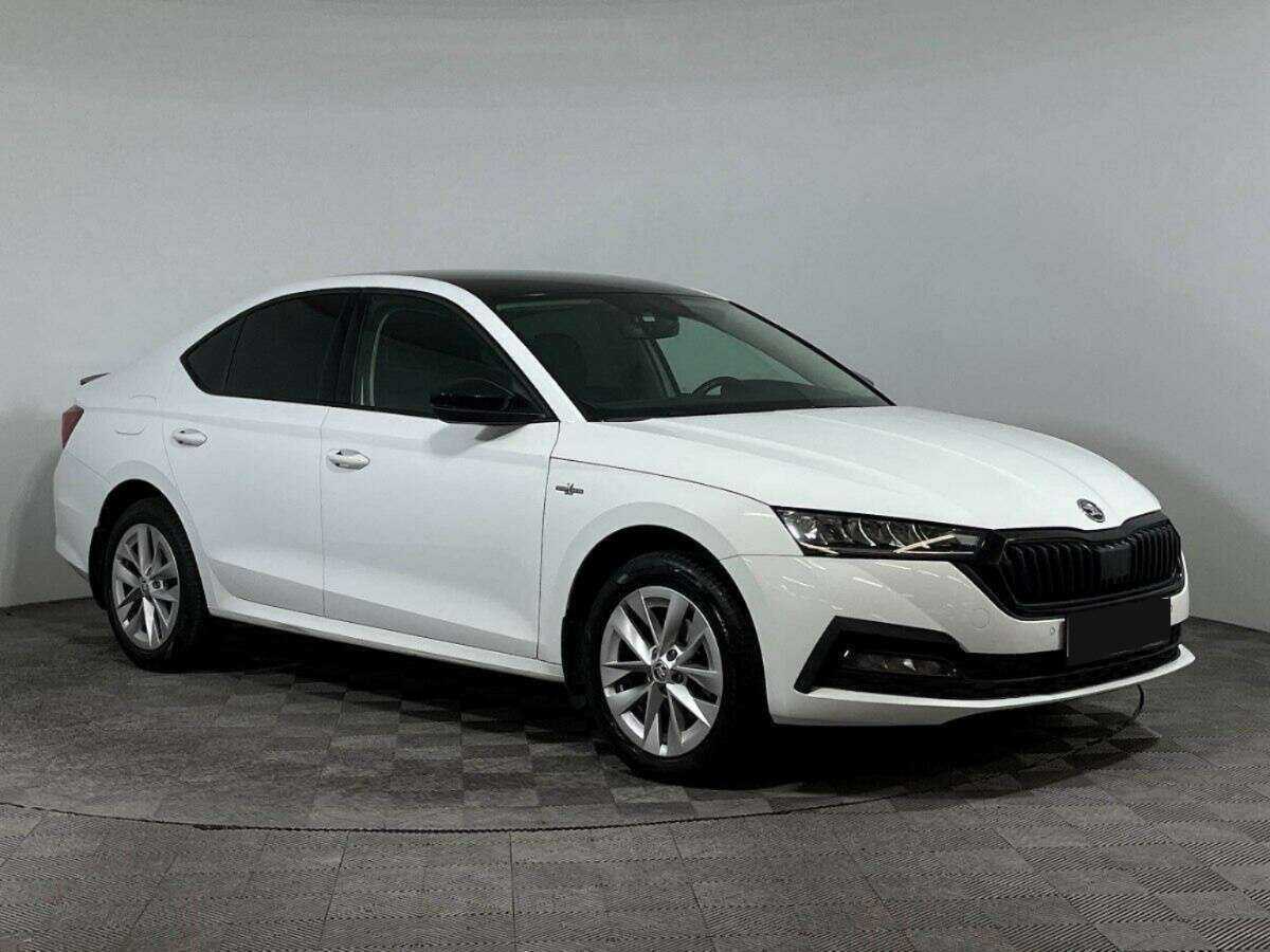 Купить Skoda Octavia с пробегом. Фото: #2