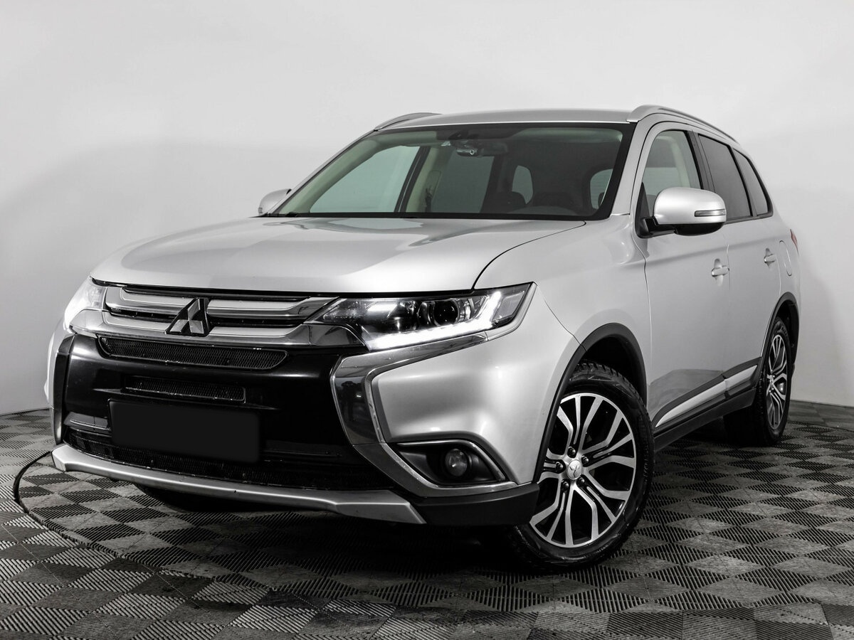 Купить Mitsubishi Outlander с пробегом. Посмотреть фото