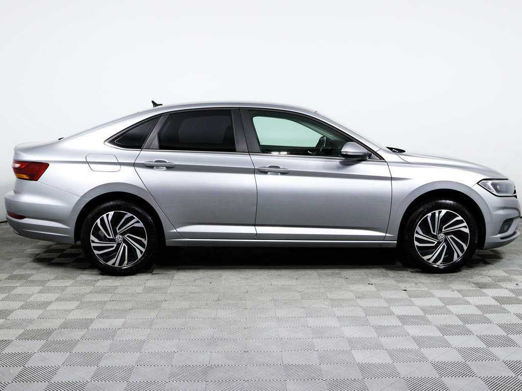 Купить Volkswagen Jetta с пробегом. Фото: #3