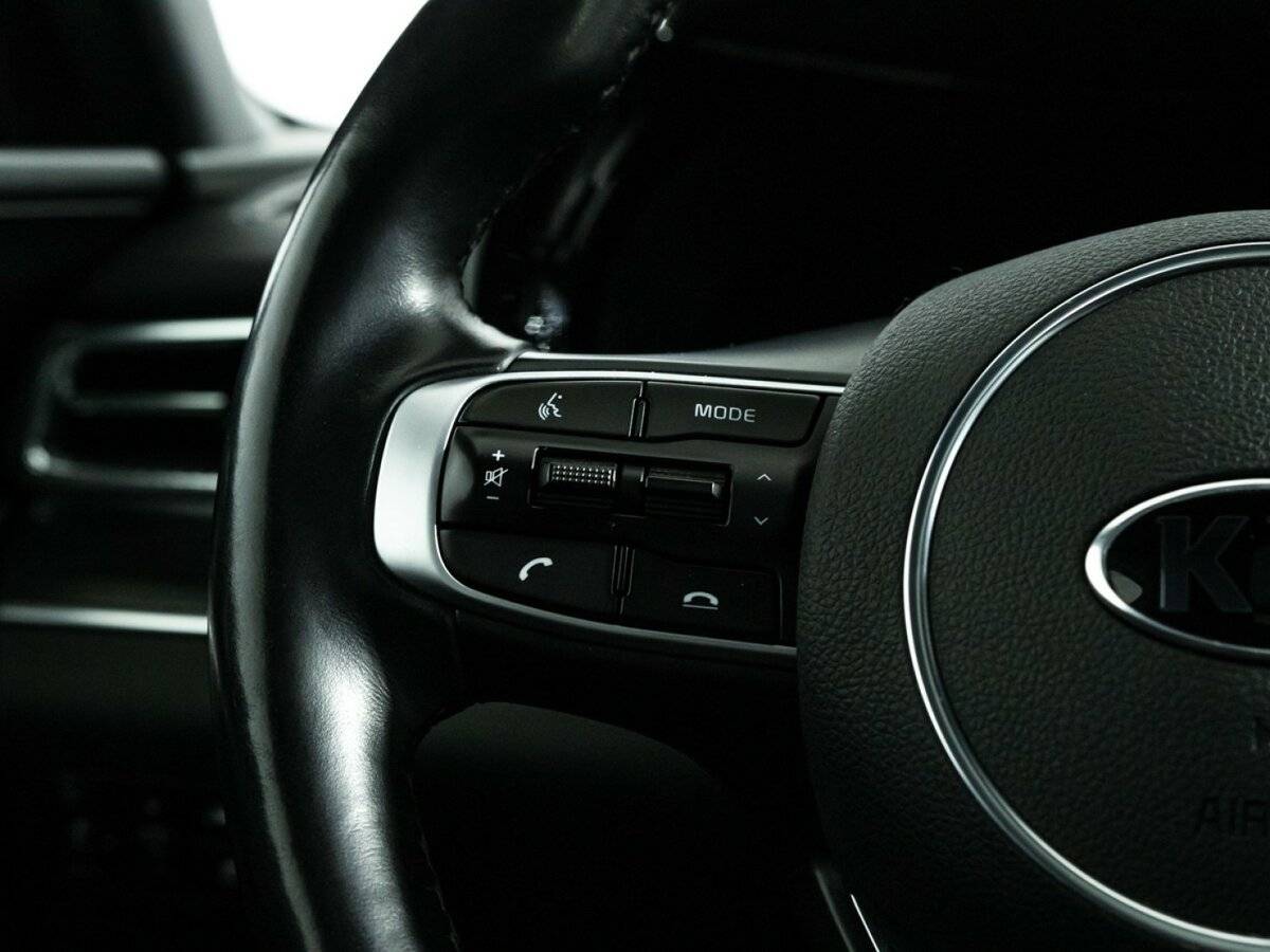 Купить Kia K5 с пробегом. Фото: #25