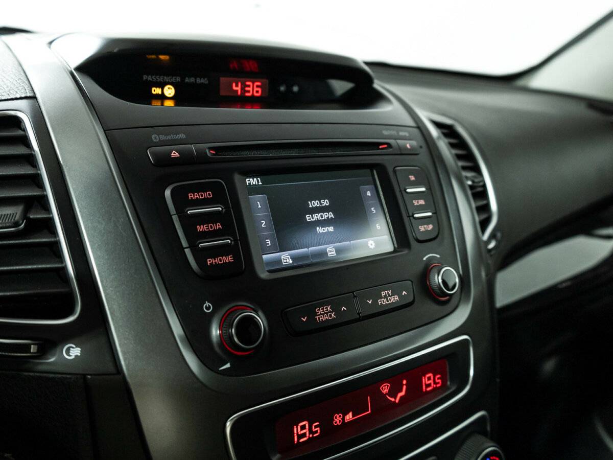 Купить Kia Sorento с пробегом. Фото: #14