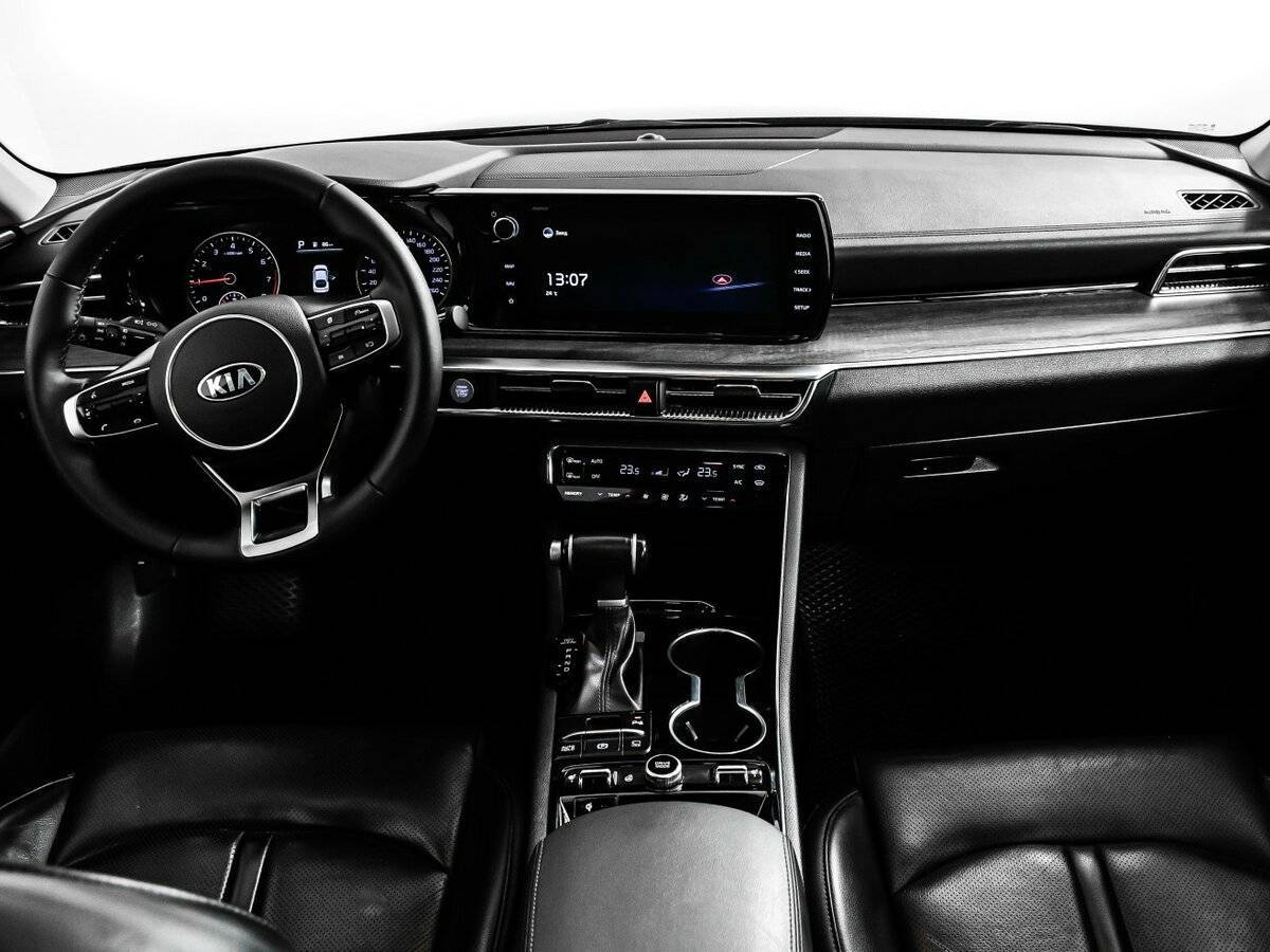 Купить Kia K5 с пробегом. Фото: #10