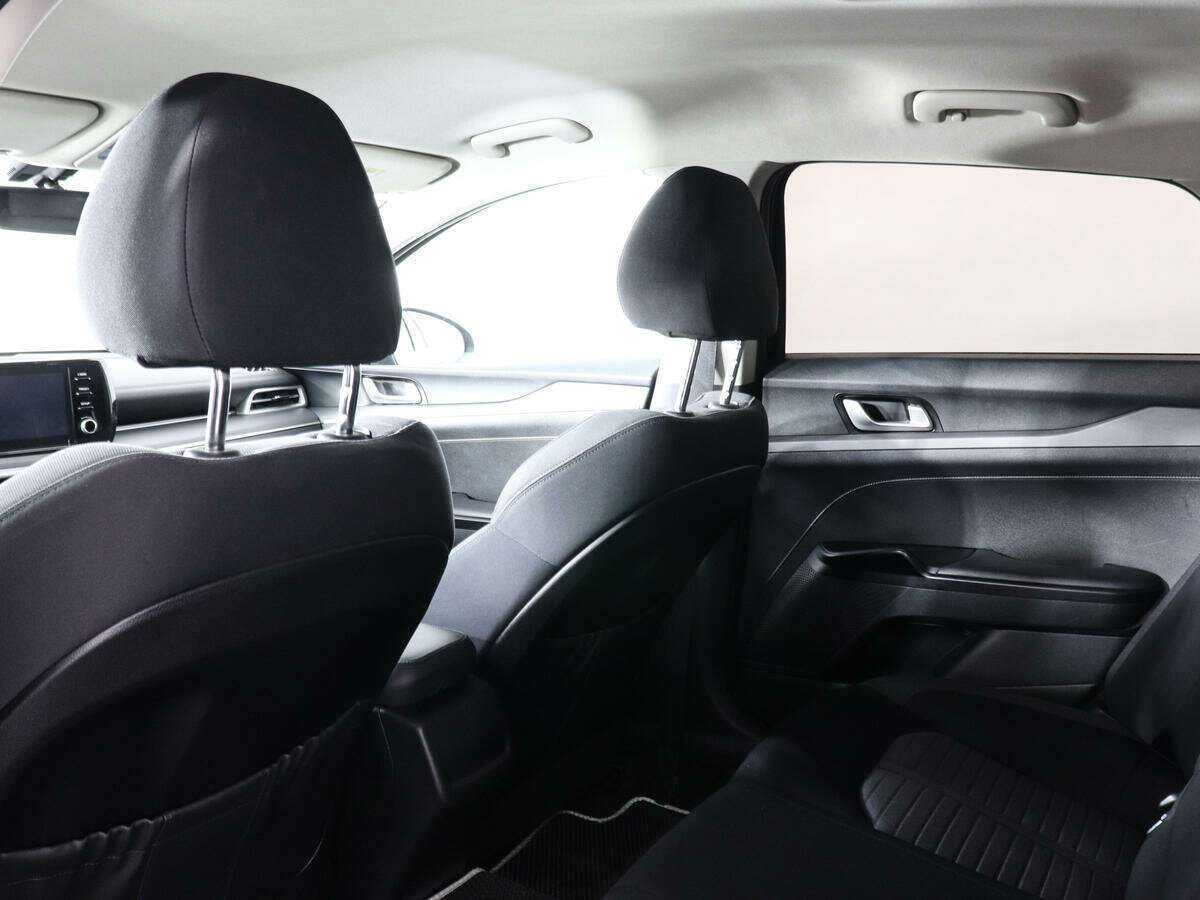 Купить Kia K5 с пробегом. Фото: #11