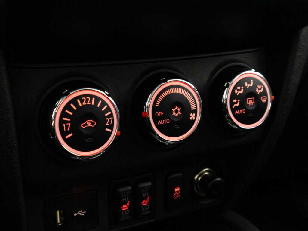 Купить Mitsubishi ASX с пробегом. Фото: #15