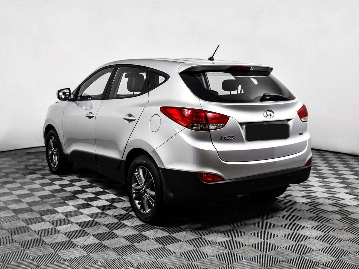 Купить Hyundai ix35 с пробегом. Фото: #6