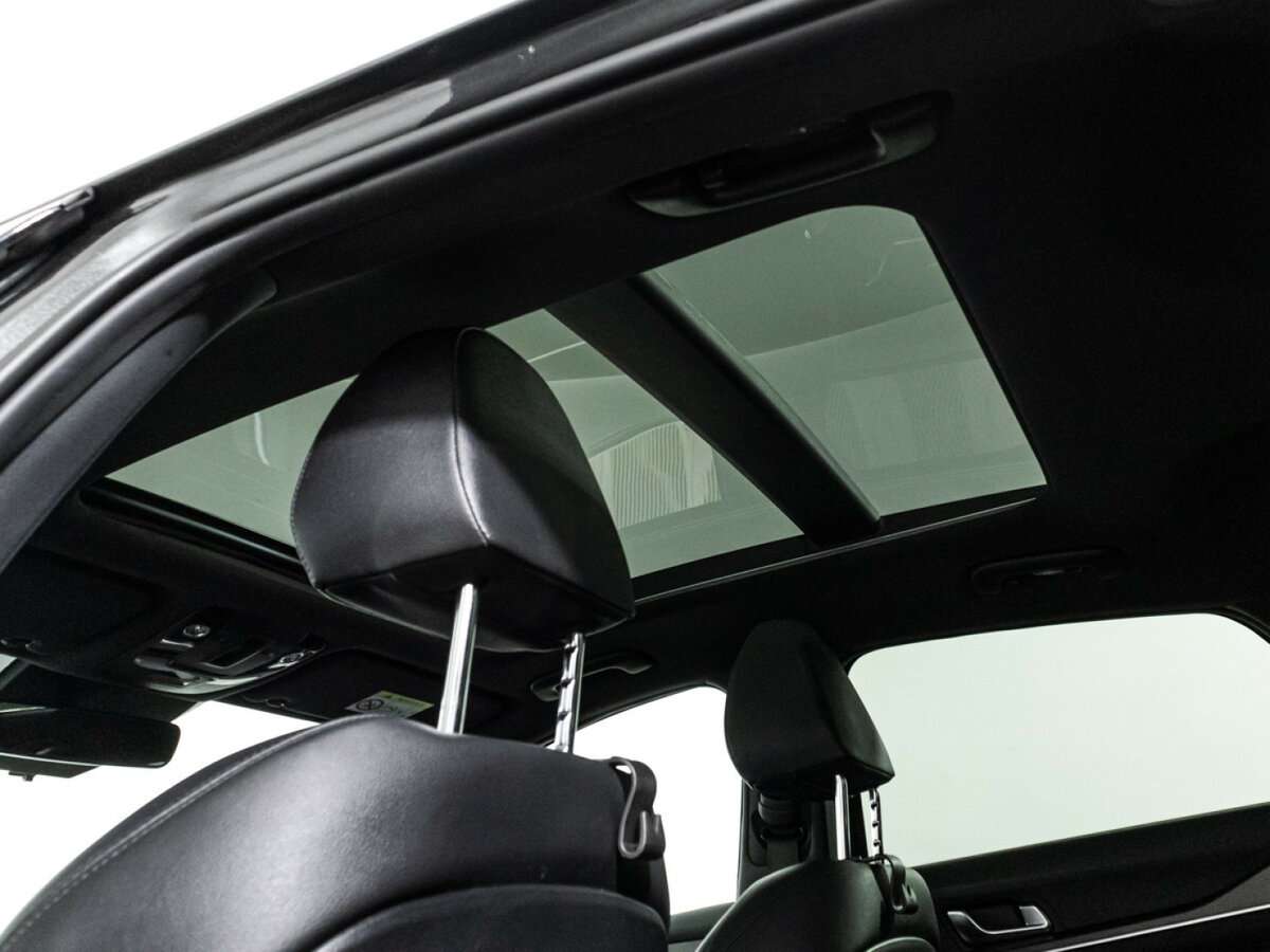 Купить Kia K5 с пробегом. Фото: #16