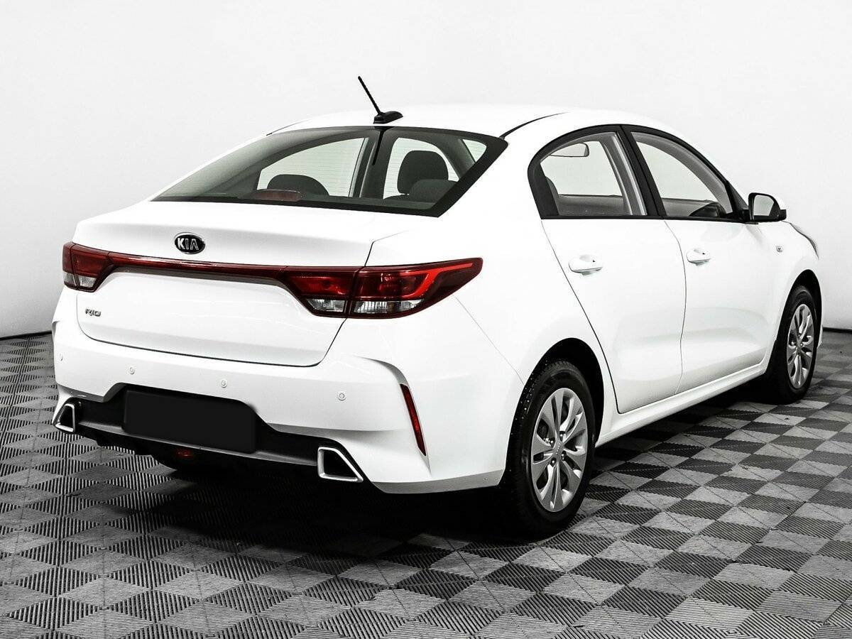 Купить Kia Rio с пробегом. Фото: #4