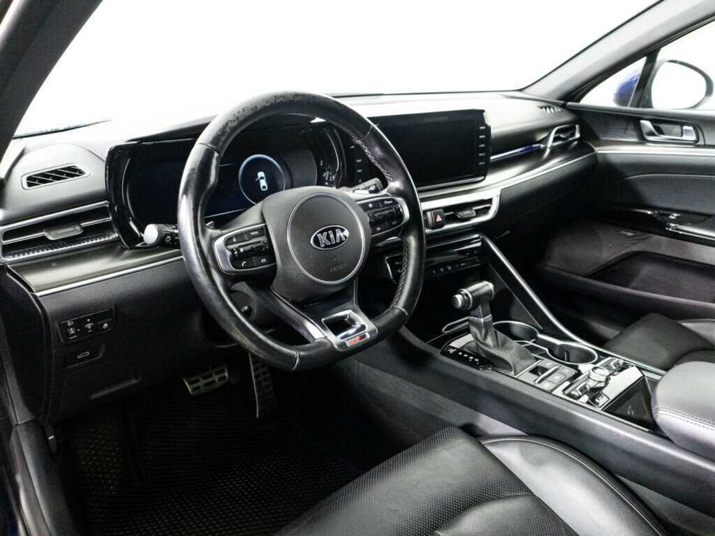 Купить Kia K5 с пробегом. Фото: #11