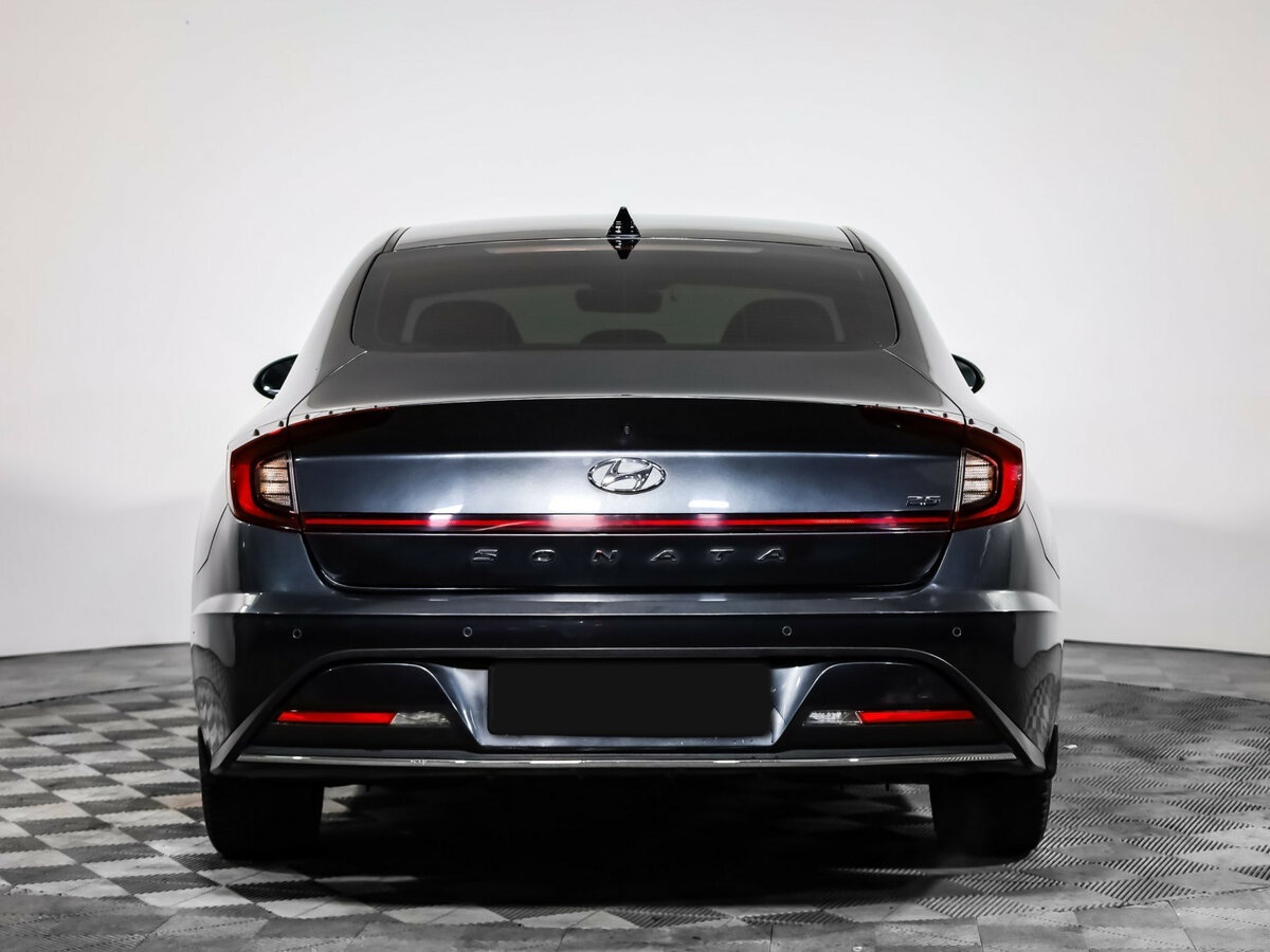 Купить Hyundai Sonata с пробегом. Фото: #4